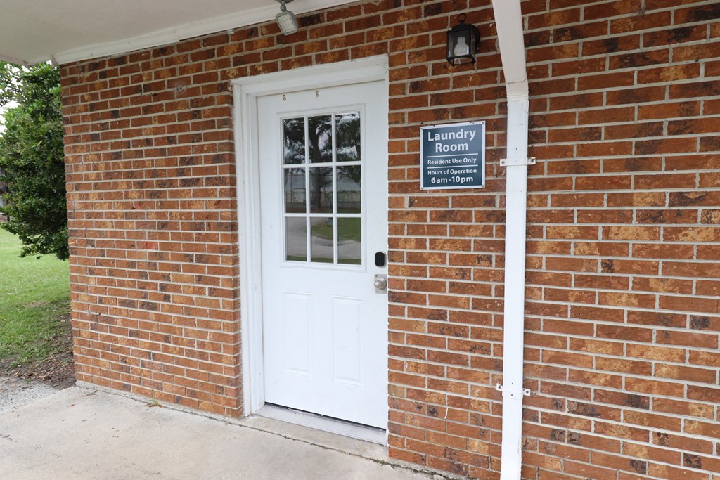 Osprey Cove North Apartments, 118 Broadhurst Road, 669, Jacksonville, NC RentCafe